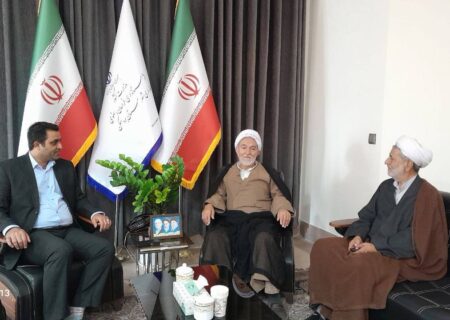 فرهنگ اقامه نماز باید در مدارس نهادینه شود