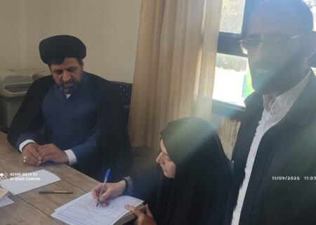 سخاوت بانوی درمیانی با وقف یک باغ زرشک در قهستان