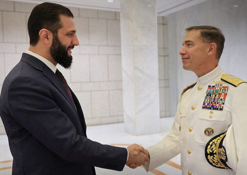 دیدار فرمانده جدید سنتکام با جولانی