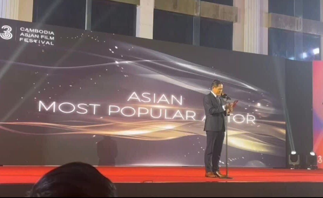 نعیم صالحی محبوبترین بازیگر مرد جشنواره فیلم کامبوج شد