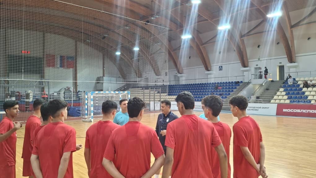 برگزاری نخستین تمرین تیم فوتسال جوانان ایران در روسیه