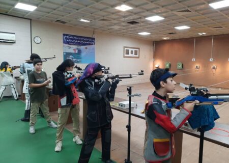 رقابت تیراندازان فارس در بختگان