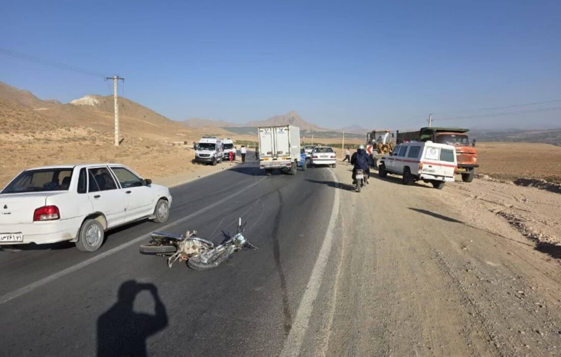 ️امدادرسانی به یک مصدوم برخورد موتور سیکلت به سواری پژو