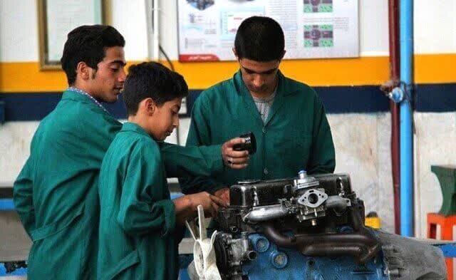 امضای تفاهم‌نامه همکاری بین آموزش فنی و حرفه‌ای و آموزش و پرورش خوزستان