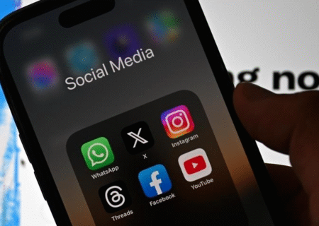 فشار مقامات آمریکا بر شبکه‌های اجتماعی پس از مرگ چارلی کرک بیشتر شد