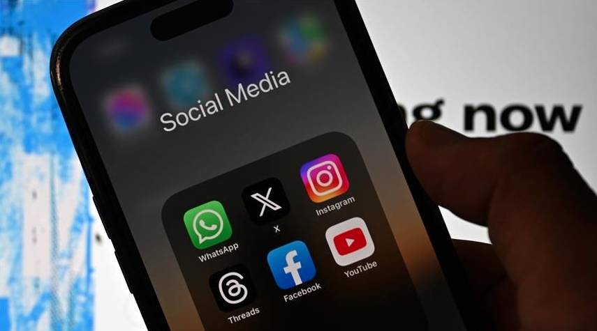 فشار مقامات آمریکا بر شبکه‌های اجتماعی پس از مرگ چارلی کرک بیشتر شد