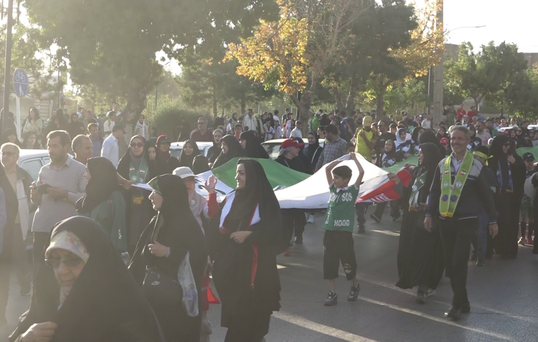 همایش پیادهروی خانوادگی به مناسبت هفته دفاع مقدس