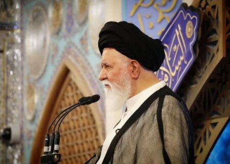 اگر مسئولان توان اجرایی کشور را دارند، بر مسئولیت بمانند و گرنه کنار بروند