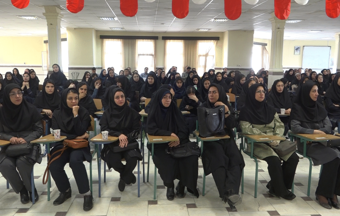 برگزاری برنامه‌ی «یک روز با هنرستان» در هنرستان‌های همدان