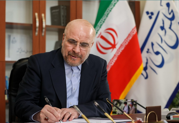 پیام تبریک قالیباف به مناسبت قهرمانی تیم ملی کشتی فرنگی در جهان