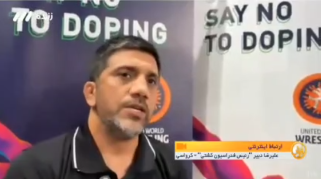 دبیر: رهبر انقلاب به من گفتند آقای دبیر باید برای کشتی‌گیران پدری کنید