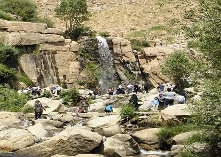 تداوم کاهش محسوس دمای هوای همدان