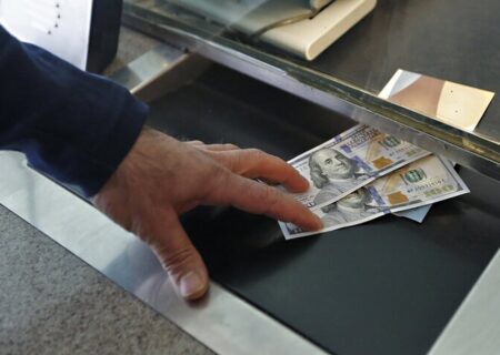 مهلت نهایی تسویه دیون ارزی صادرات سال‌های ۹۷ تا ۱۴۰۰ تا پایان شهریور