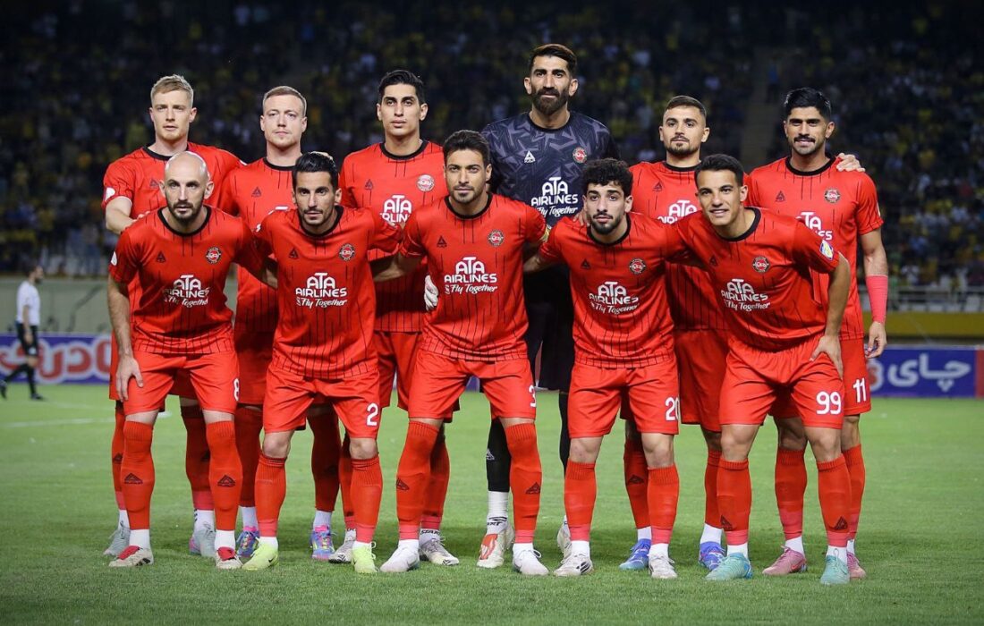 شکست طلایی پوشان در خانه