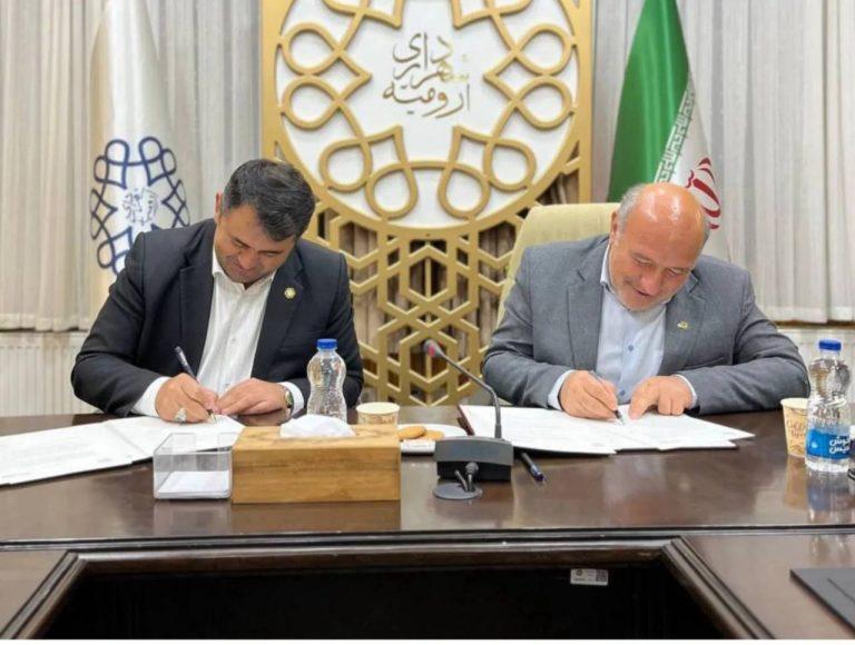 تفاهمنامه شهرداری ارومیه و منطقه آزاد ماکو برای بهبود خدمات شهری امضا شد