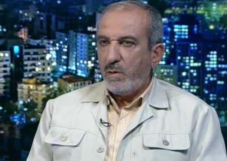 حضور مردم از مؤلفه‌های پیروزی در دفاع مقدس بود