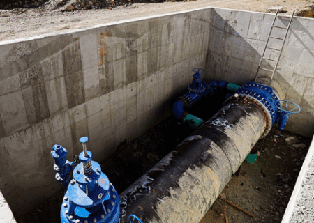 پایان عملیات بازسازی خط انتقال آب از تنگ هیگون ـ راک