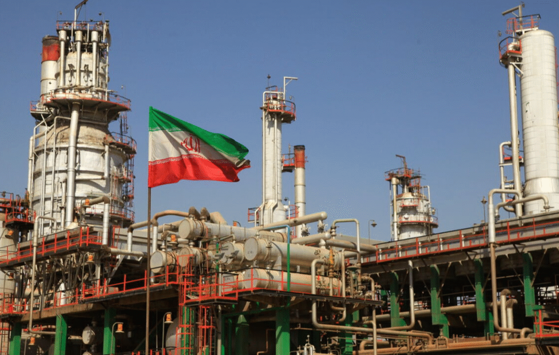 وزارت نفت در خط مقدم اقتصاد و تولید کشور