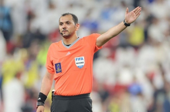 قضاوت داور عربستانی در دیدار تراکتور – الوحده