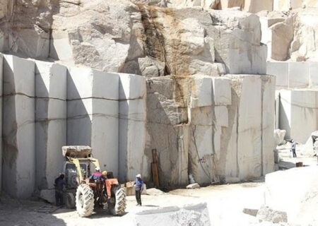 بررسی مشکلات معدن داران و انجمن سنگ بُران محلات