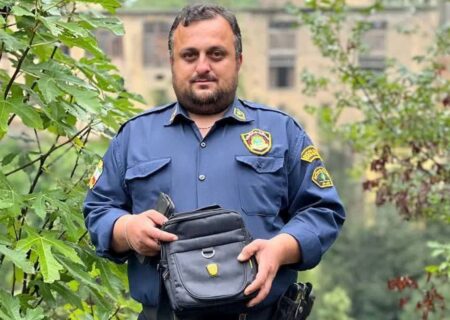 کار خداپسندانه پارکبان ماسوله‌ای با بازگرداندن کیف ۵۰ میلیون دیناری به صاحبش