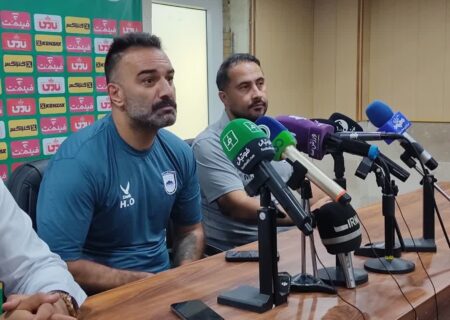 مربی چادرملو: داور از گل نزدن ما عصبانی بود!