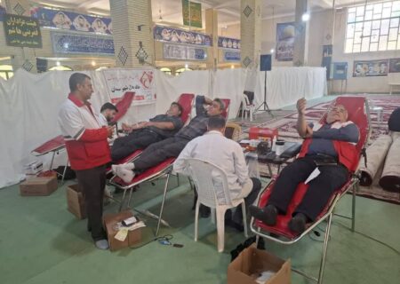 اهدای خون ۷۴ مرودشتی برای کمک به بیماران