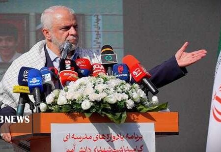 معلمان، ارکان اصلی نظام تعلیم و تربیت