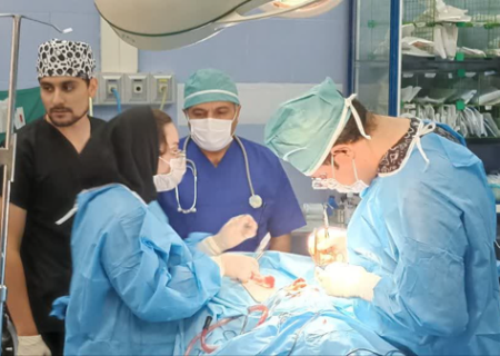 جراحی موفقیت‌آمیز توده بینی بر روی بیمار سالخورده در کاشان