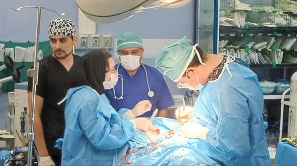 جراحی موفقیت‌آمیز توده بینی بر روی بیمار سالخورده در کاشان