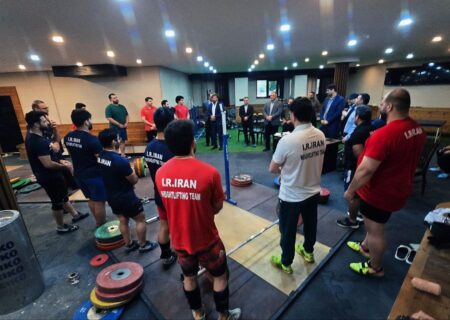 دیدار صمیمانه وزنه برداران با معاون اول رئیس جمهور، پیش از اعزام به مسابقات جهانی