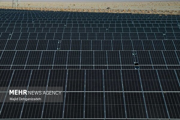 طرزطلب: به اندازه ۲۰سال گذشته نیروگاه خورشیدی در دولت چهاردهم ساخته شد