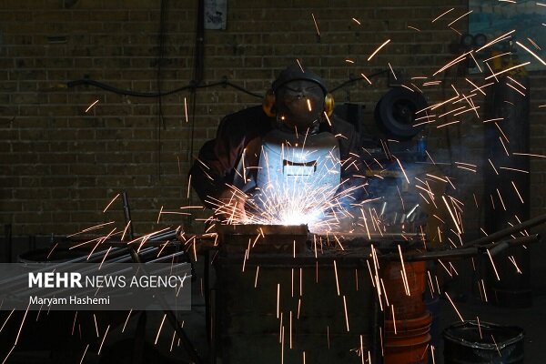 چالش‌ها و راهکارهای بهبود فضای کسب و کار