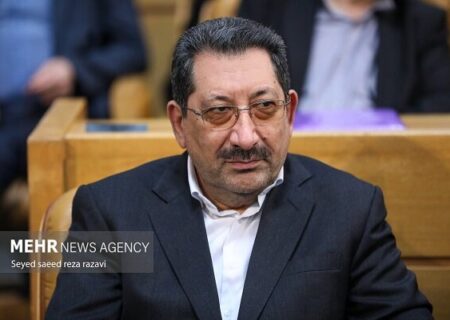 وجوه دولتی استخراج از معادن باید صرف توسعه  خراسان جنوبی شود