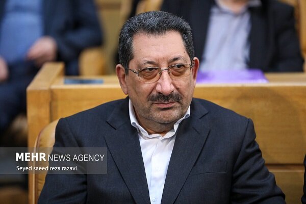 وجوه دولتی استخراج از معادن باید صرف توسعه  خراسان جنوبی شود