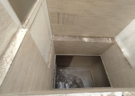 سقوط بالابر در شهرک نیک‌اندیش اصفهان؛ ۲ کارگر مصدوم شدند