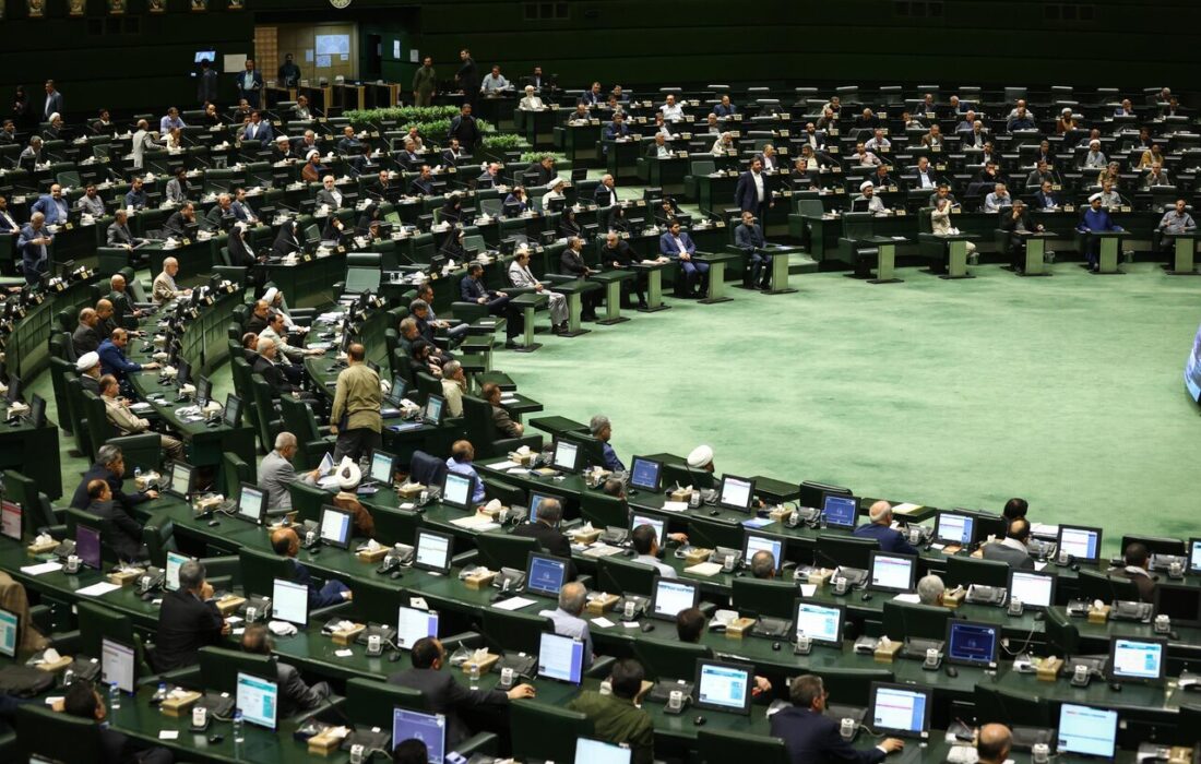 تصویب کلیات طرح اصلاح قانون بیمه رانندگان باربری در مجلس