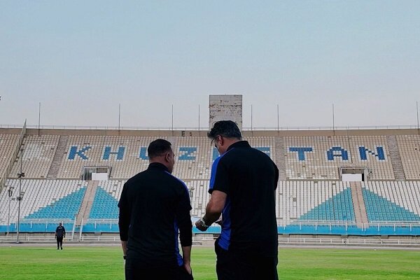 مربی اسپانیایی استقلال خوزستان وارد کشور شد