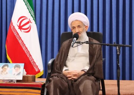 رسانه‌ها زوایای پنهان دفاع مقدس را کنکاش و تبیین کنند