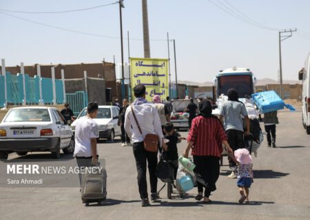۹۴۰ هزار افغانستانی از مرز دوغارون به کشورشان بازگشته‌اند