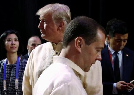 مدودف: در نیویورک خبرهایی هست/ترامپ دوباره وارد یک دنیای موازی شده است