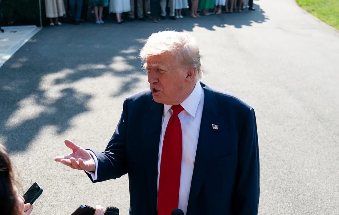 حمله آمریکا به سومین قایق در منطقه کارائیب؛ ترامپ: ۳ قاچاقچی کشته شدند