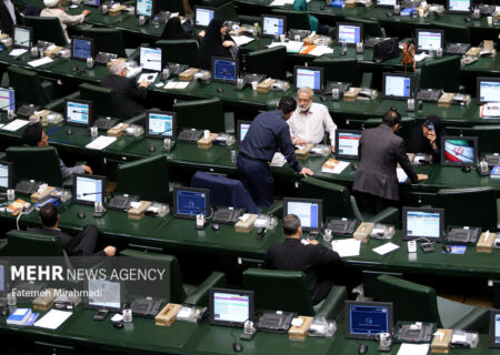 کاهش سطح خدمات‌رسانی به رزمندگان صحت ندارد