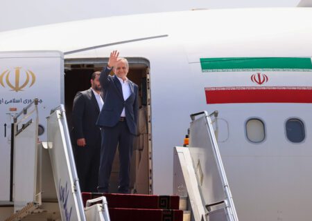 پزشکیان برای شرکت در اجلاس اضطراری سران کشورهای اسلامی به دوحه می‌رود