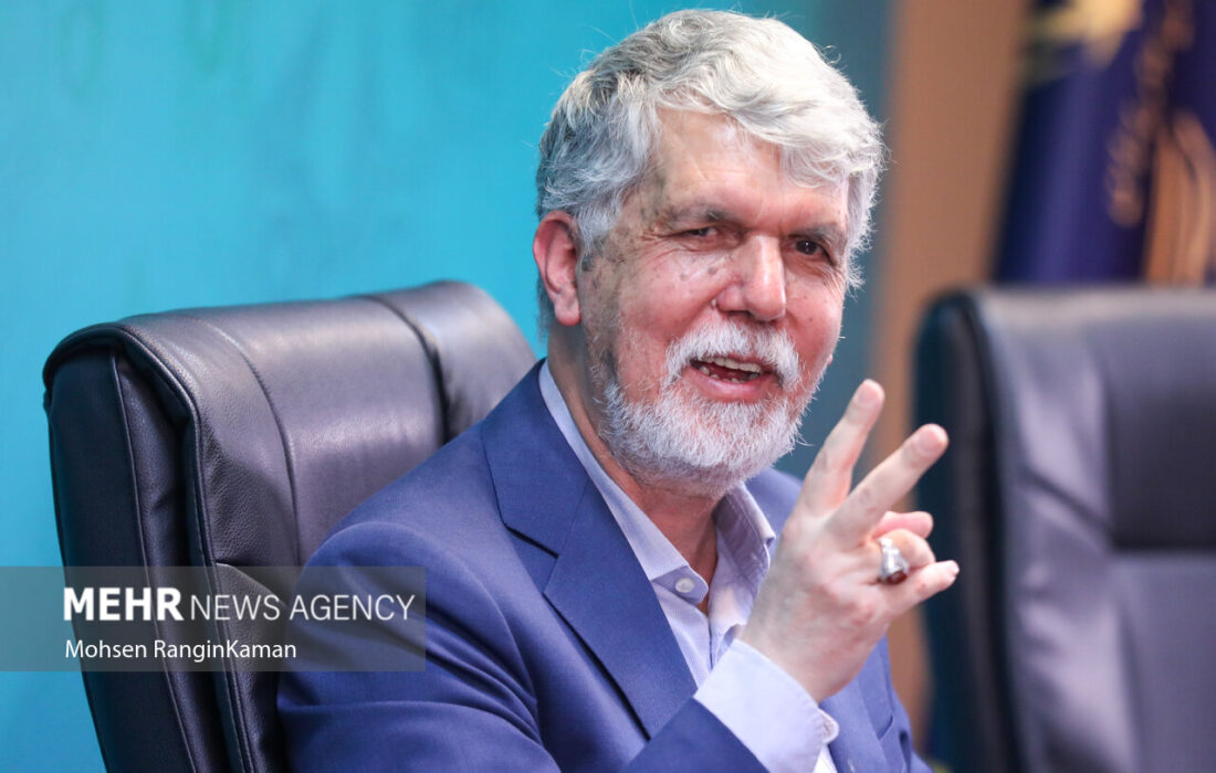 شهریار، شاعری که در روزگار ما معجزهای ادبی آفرید