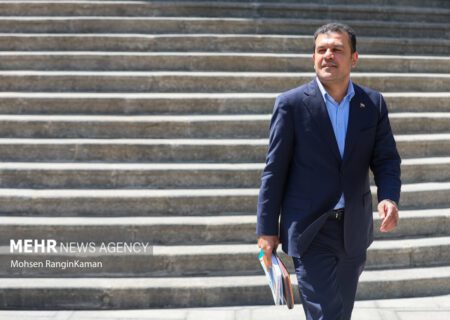 افشین: نرخ مهاجرت نخبگان پزشکی ۱۸ درصد کاهش یافته است + فیلم