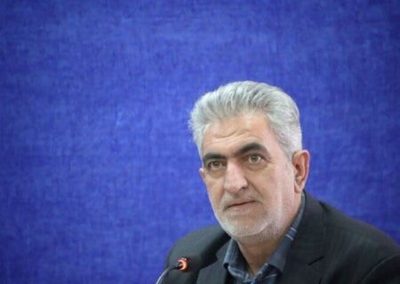 مسیر تحصیل پلی برای رسیدن به مقصد؛ دانش آموزان از فضای مجازی دوری کنند