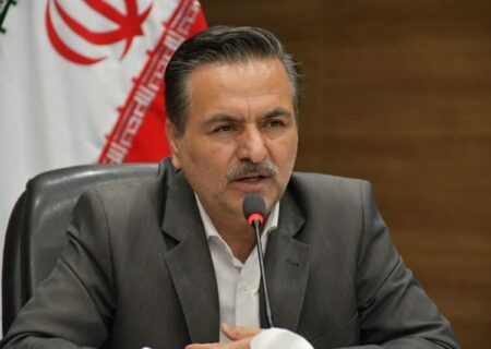 پیچیدگی‌های اقتصادی و فشار بر بازار کار نیازمند تدبیر است