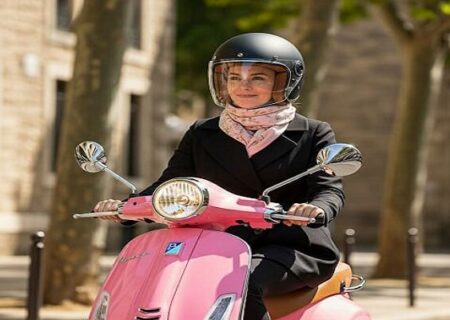 صدور گواهینامه موتورسیکلت برای بانوان نیازمند اصلاح قانون است