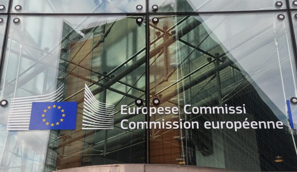 اروپا به دنبال همراه کردن آمریکا در نوزدهمین بسته تحریمی علیه روسیه